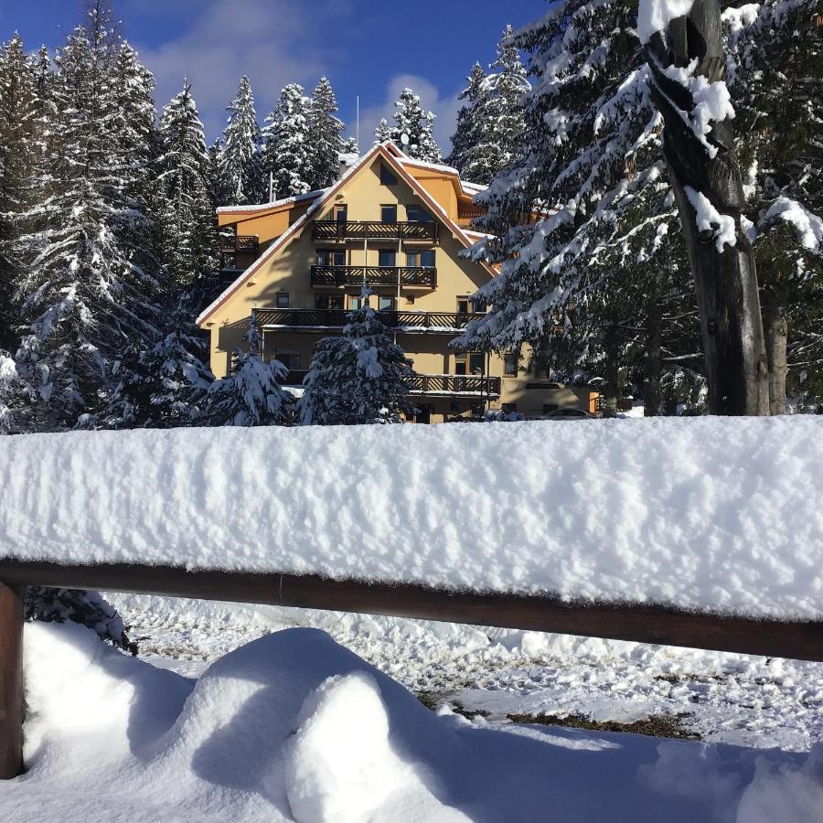 Ski Apartmany Spiezovec دونوفالي المظهر الخارجي الصورة